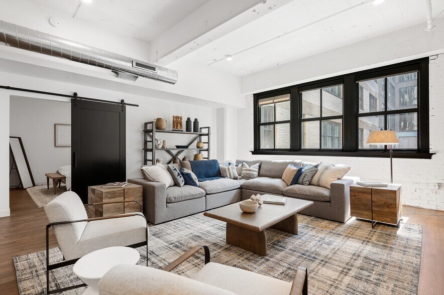 More Photos Of 1717 Olive St, Saint Louis Apartments For Lease