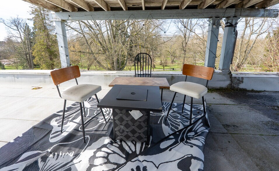 More Photos Of , Tacoma Multifamily For Sale