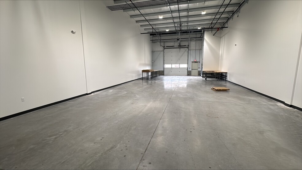More Photos Of 20418 Commerce Park Dr, Westfield Warehouse For Lease