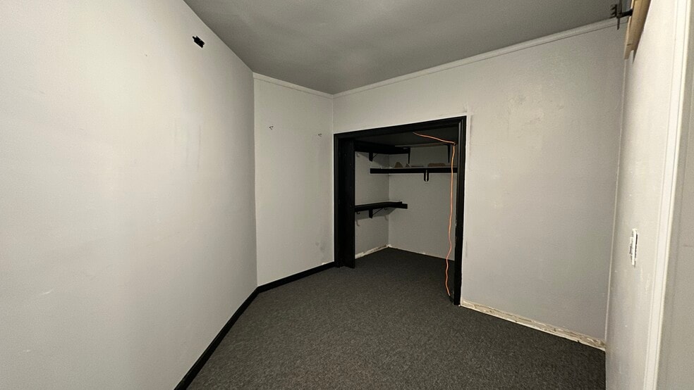More Photos Of 4119 W FM 2147, Cottonwood Shores Storefront Retail Office For Lease
