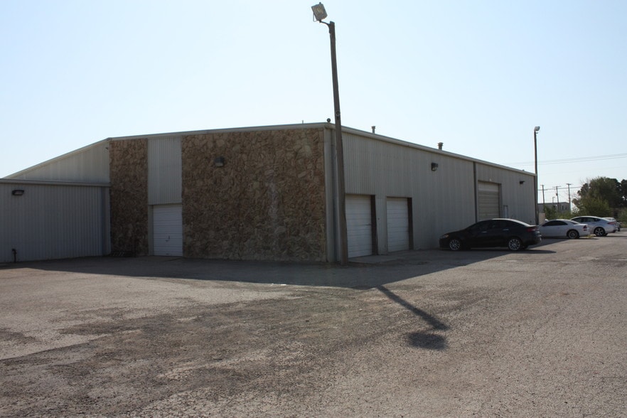 More Photos Of 3915 W Wall St, Midland Auto Dealership For Sale