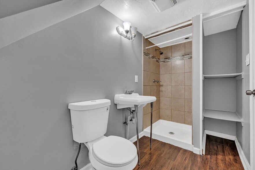 More Photos Of , Cleveland Unknown For Sale