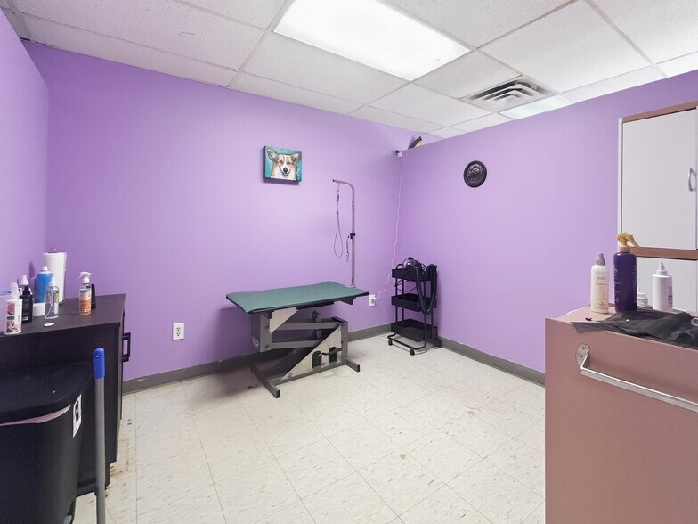 More Photos Of 53 Providence St, West Warwick Restaurant For Sale