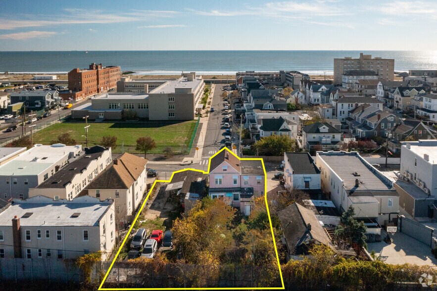 More Photos Of 11124 Rockaway Beach Blvd, Rockaway Park Apartments For Sale