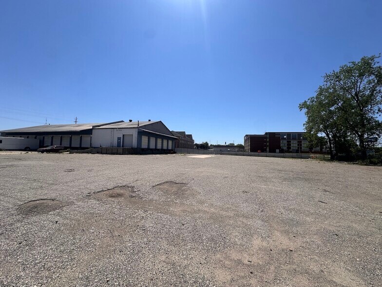 More Photos Of 2655 Buchanan Ave SW, Grand Rapids Truck Terminal For Lease