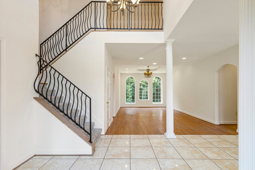 More Photos Of 10811 Electric Ave, Lanham Specialty For Sale