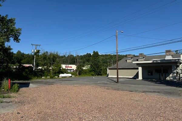 More Photos Of 1060 US Route 302, Barre City Convenience Store For Sale