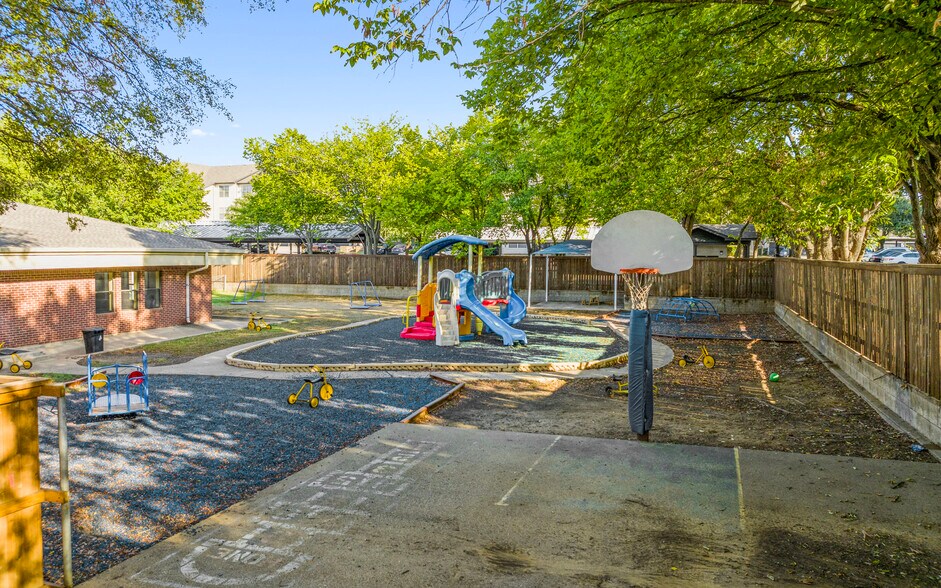 More Photos Of 2440 Fuller Wiser Rd, Euless Daycare Center For Sale