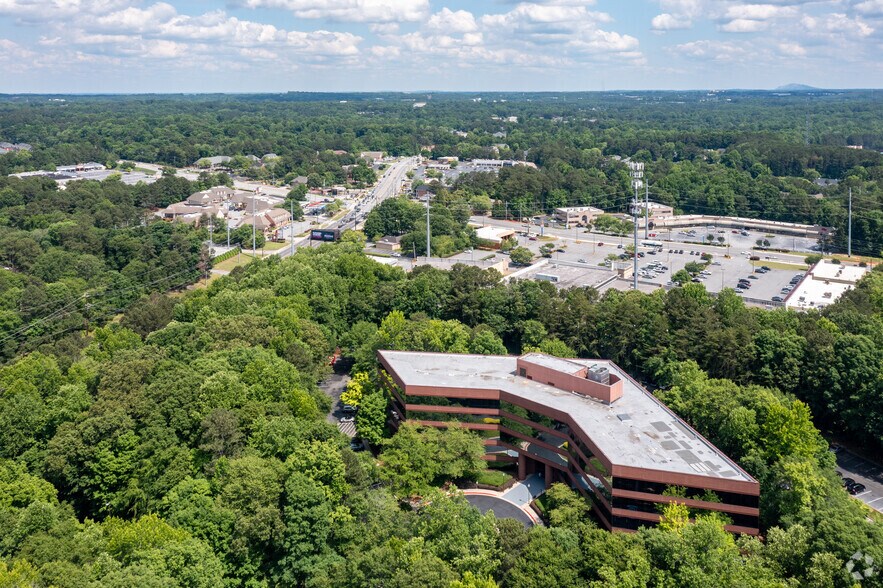 More Photos Of 3295 River Exchange Dr, Peachtree Corners Office For Lease