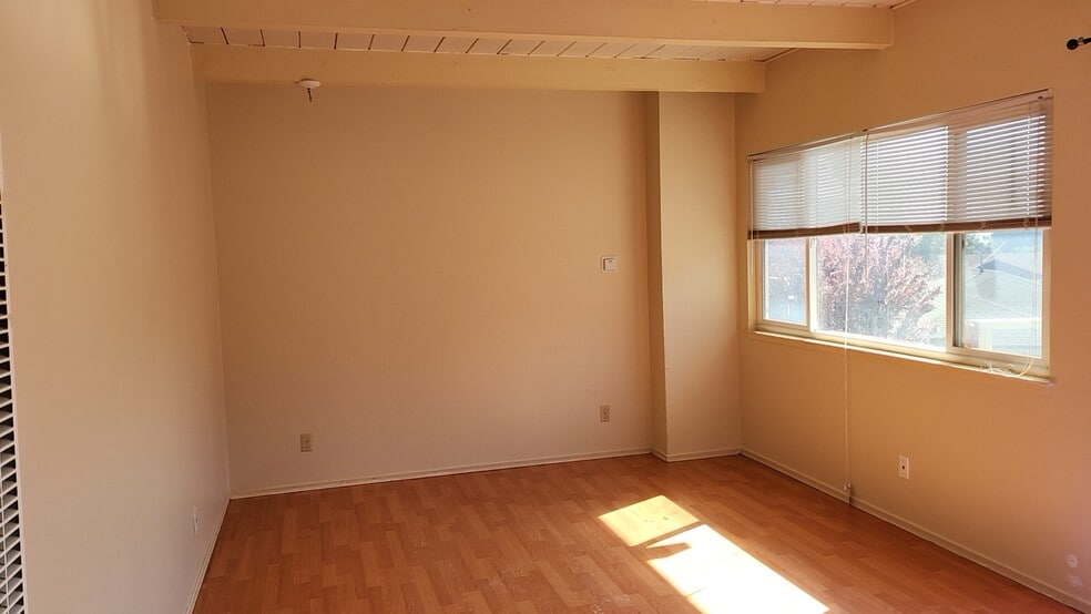More Photos Of 1405 Merced St, Richmond Apartments For Sale