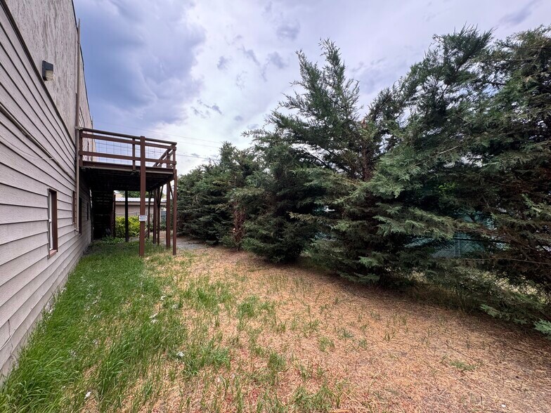 More Photos Of 2105-2113 Holly Ave, Klamath Falls Apartments For Sale