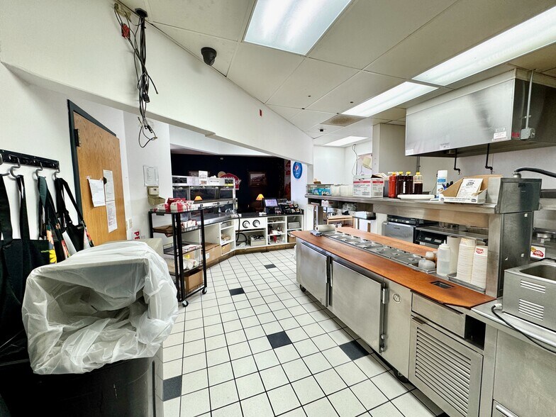 More Photos Of 2490 N Main St, Sheridan Convenience Store For Sale