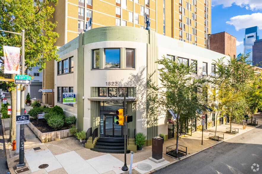 More Photos Of 1822 Spring Garden St, Philadelphia Loft Creative Space For Lease