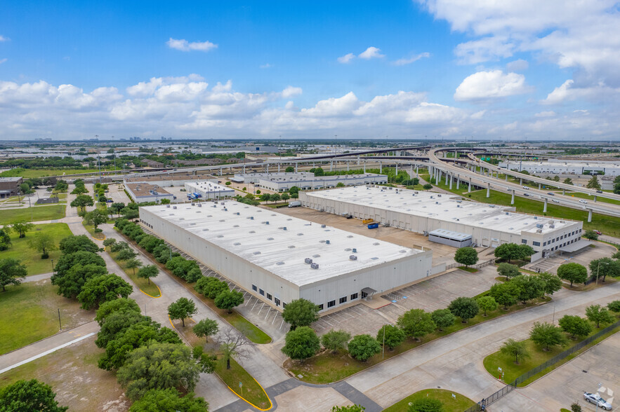 Primary Photo Of 7049 Brookhollow West Dr, Houston Distribution For Lease