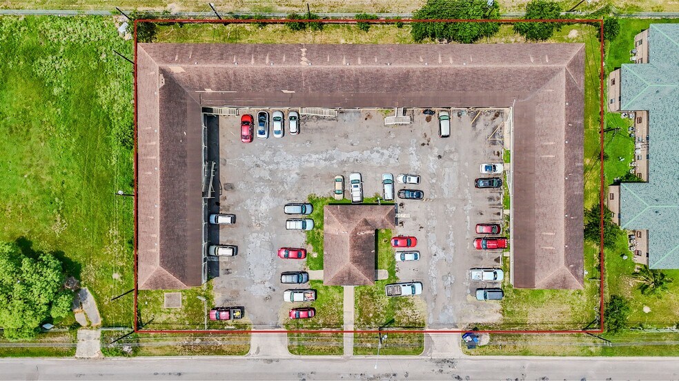 More Photos Of 2095 La Palma St, San Benito Apartments For Sale