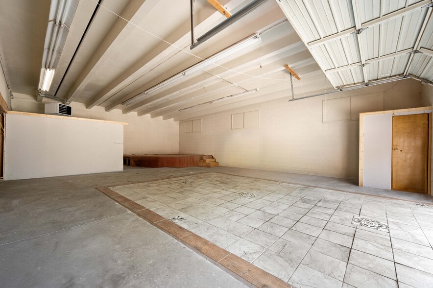 More Photos Of 1610 N Salem Ave, Pueblo Storefront Retail Residential For Lease