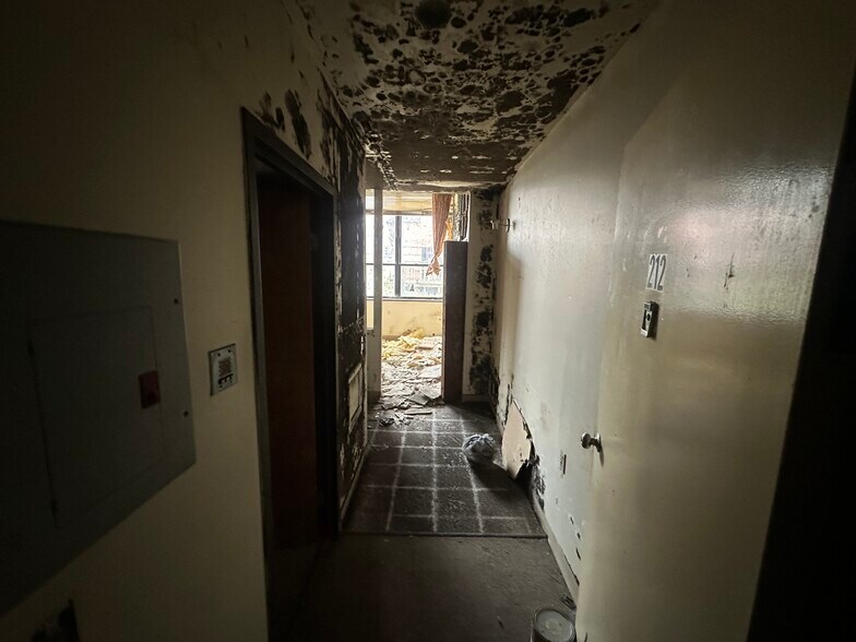 More Photos Of 215 Lelia St, Pittsburgh Apartments For Sale