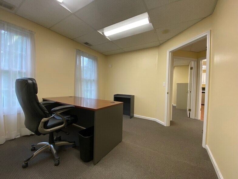 More Photos Of 5052-5054 Dorsey Hall Dr, Ellicott City Medical For Sale
