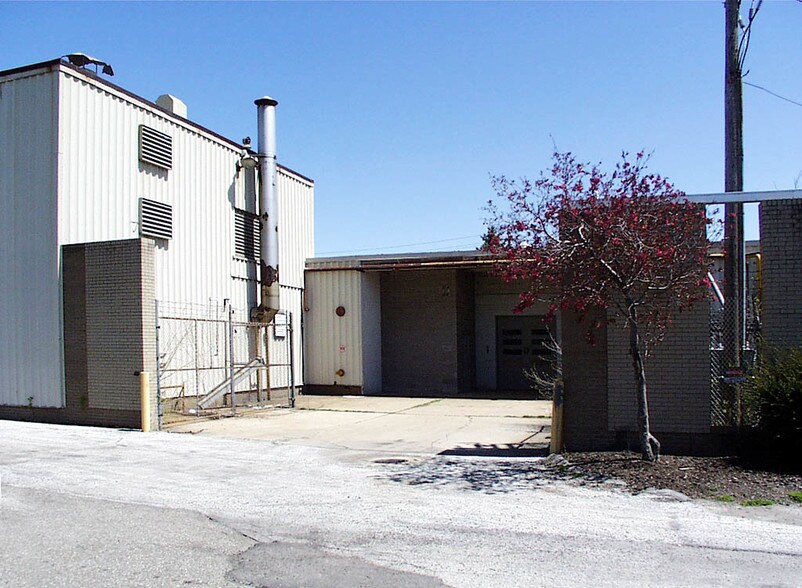 More Photos Of 3950 Ben Hur Ave, Willoughby Manufacturing For Sale