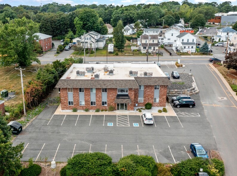 More Photos Of 999 N Main St, Randolph Medical For Sale