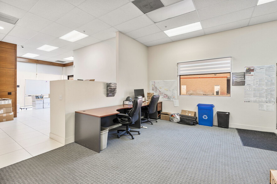 More Photos Of 75090 St. Charles Pl, Palm Desert Warehouse For Lease