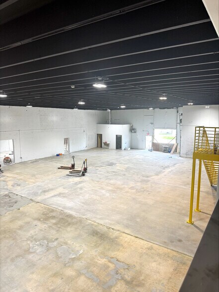 More Photos Of 1400 SW 1st Ct, Pompano Beach Warehouse For Lease