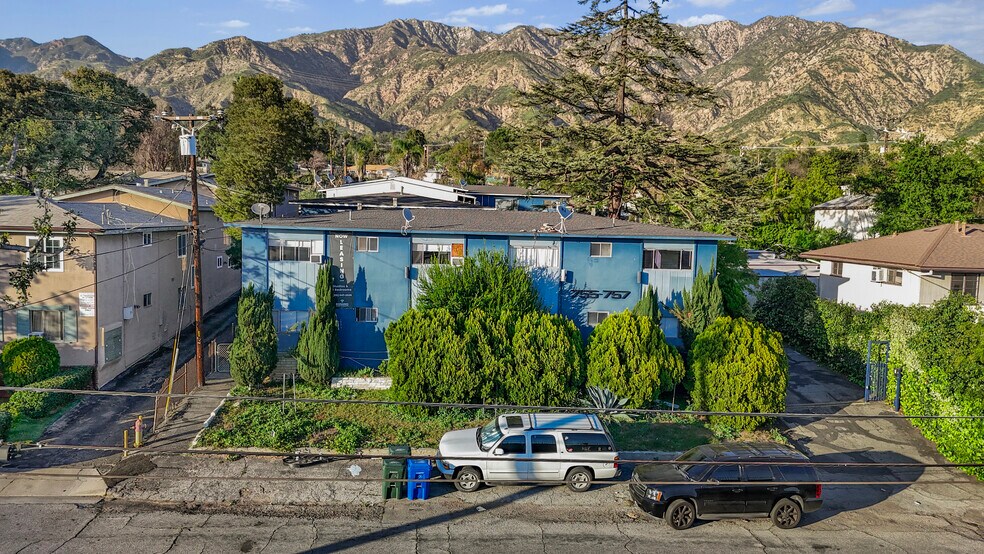 Primary Photo Of 755-757 E Pine St, Altadena Apartments For Sale