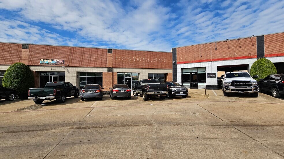 More Photos Of 2010-2016 Keller Springs Rd, Carrollton Unknown For Lease