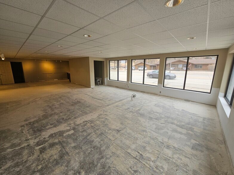 More Photos Of 907 Jackson Blvd, Rapid City Storefront Retail Office For Sale