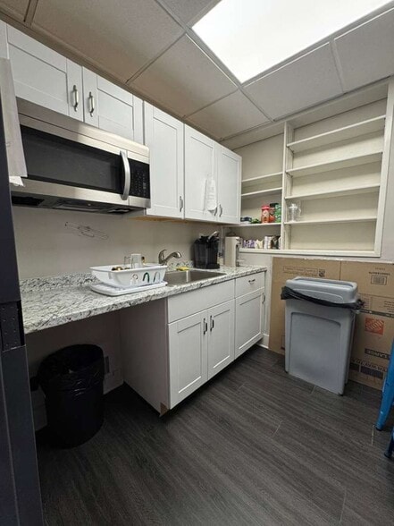 More Photos Of 198 Central Ave, East Orange Medical For Lease
