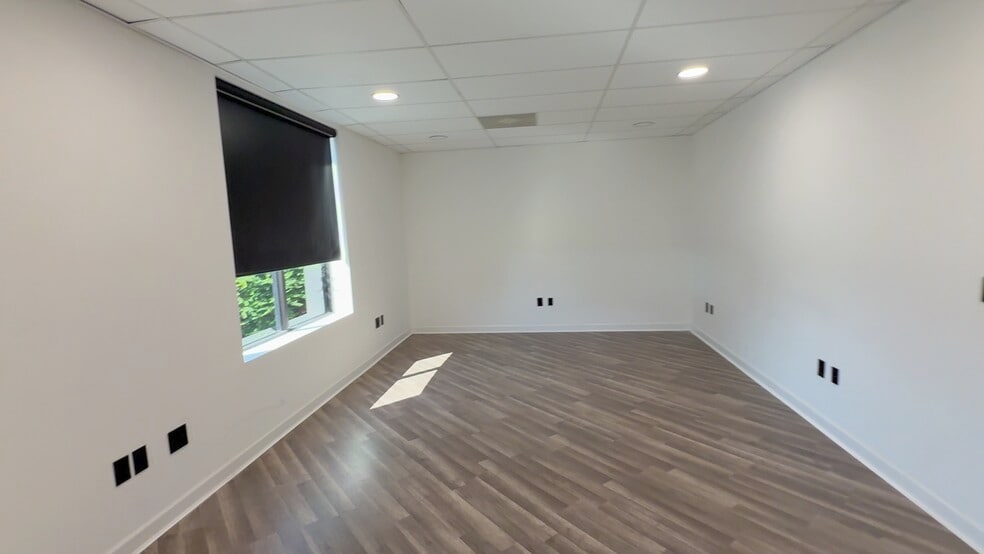 More Photos Of 701 Business Way, Wylie Manufacturing For Lease