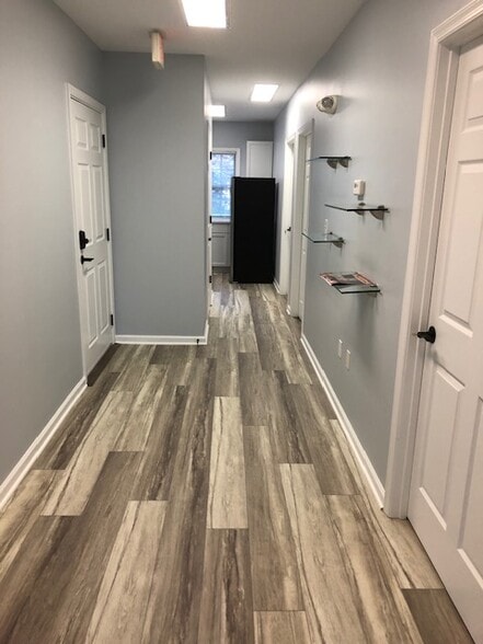 More Photos Of 722 Grant St, Herndon Medical For Sale