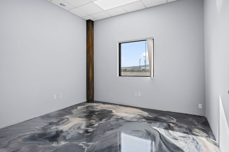 More Photos Of 787 Valley Ct, Grand Junction Office For Lease