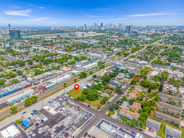 More Photos Of 137 N Dixie Hwy, Hallandale Beach Land For Sale