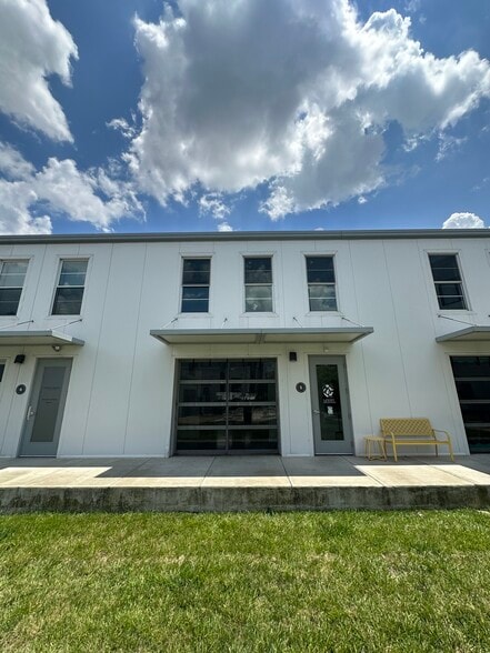 Primary Photo Of 370 Herron Dr, Nashville Loft Creative Space For Sale
