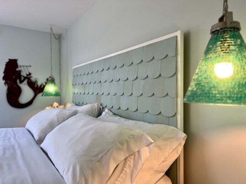 More Photos Of 3063 Bristol Rd, New Harbor Hospitality For Sale