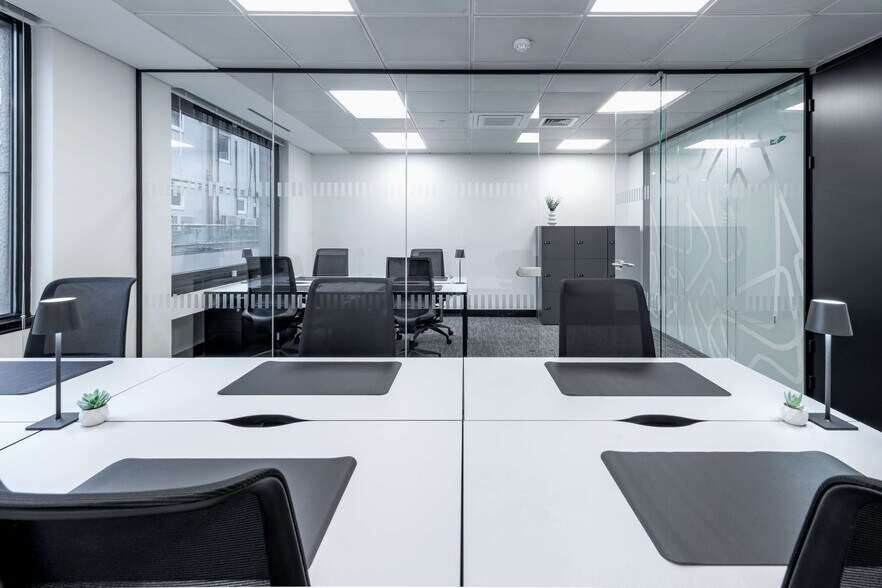 More Photos Of 18 King William St, London Office For Lease