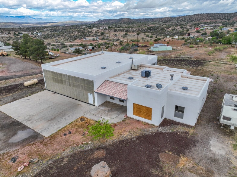 More Photos Of 3760 E Airport Dr, Rimrock Specialty For Sale