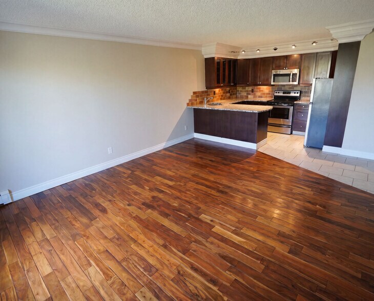 More Photos Of 9342 103rd Ave NW, Edmonton Apartments For Sale
