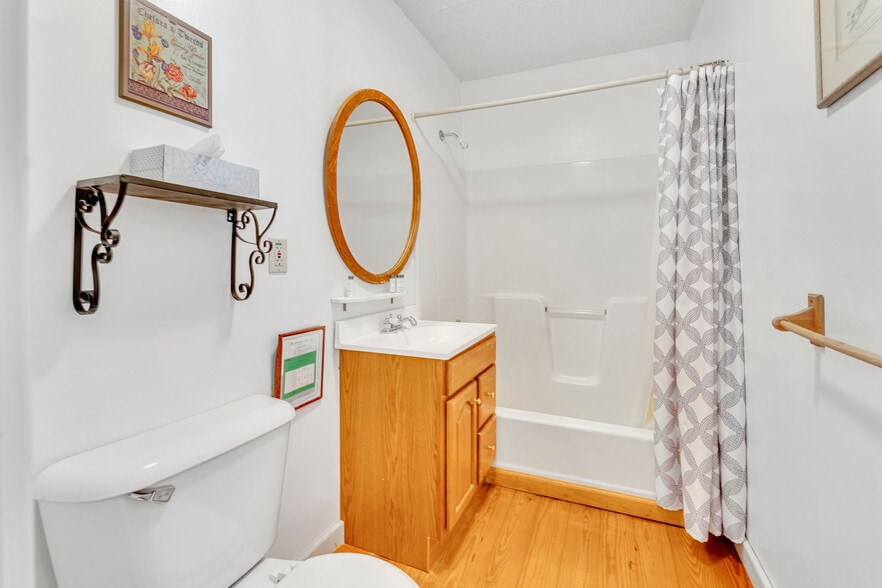 More Photos Of 7667 State Highway 80, Springfield Center Hotel For Sale