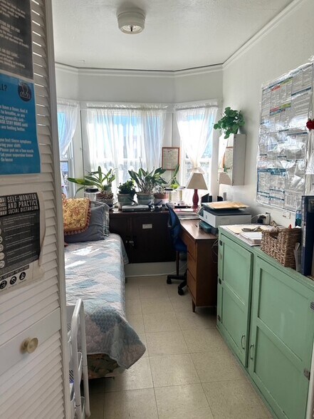 More Photos Of 423 McLaughlin St, Richmond Healthcare For Sale