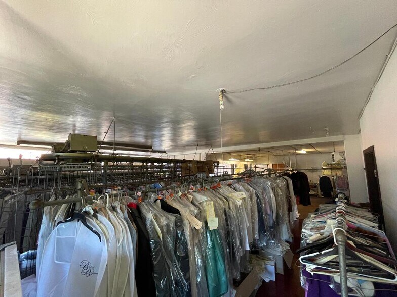 More Photos Of 4145 Brownsville Rd, Pittsburgh Storefront For Sale