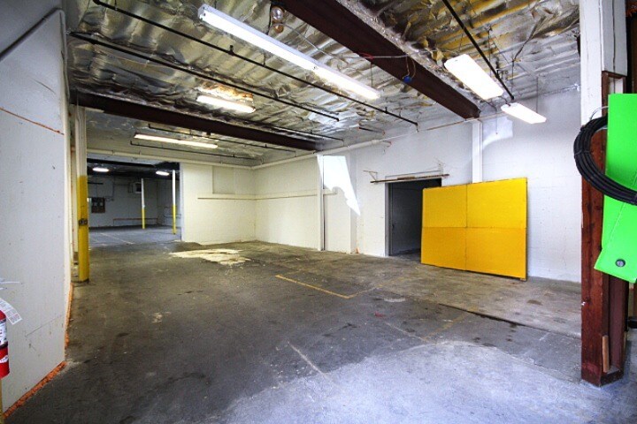 More Photos Of 7 Henry St, Worcester Light Manufacturing For Lease