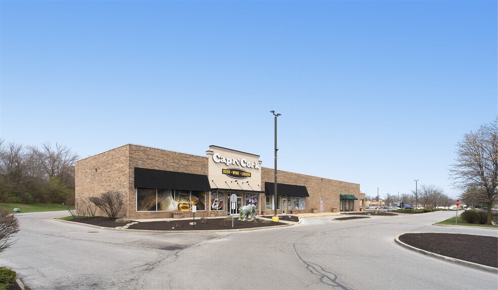 More Photos Of 6306-6410 W Jefferson Blvd, Fort Wayne Storefront For Lease
