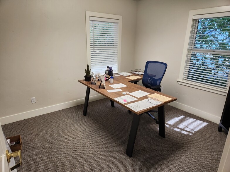 More Photos Of 1285 High St, Auburn Office For Sale