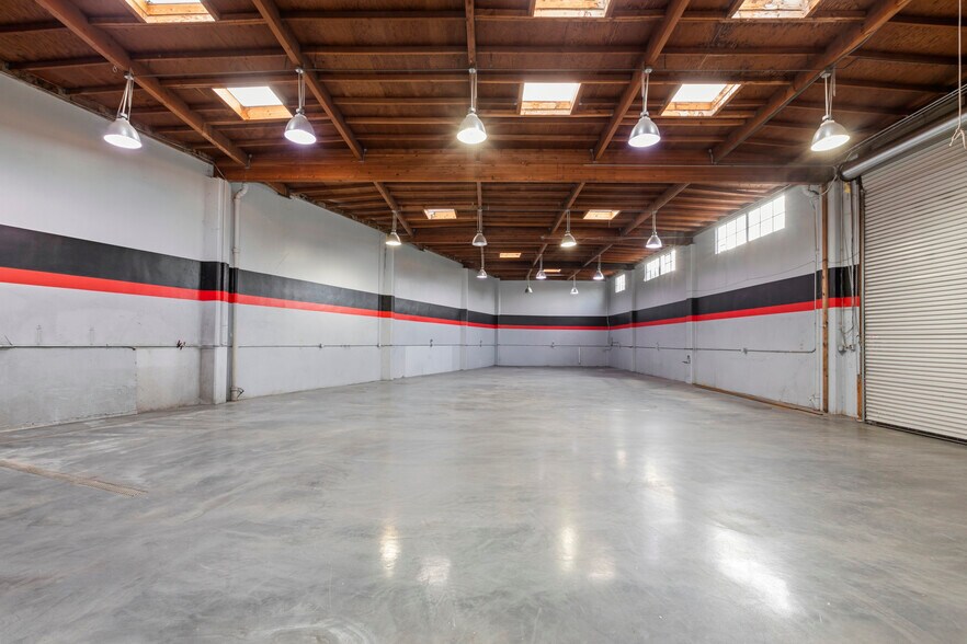 More Photos Of 55 Potrero Ave, San Francisco Showroom For Lease