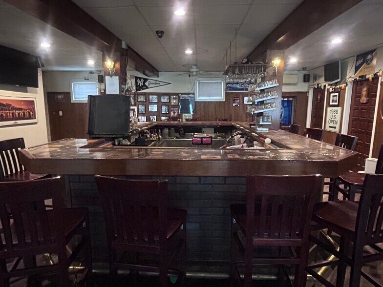 More Photos Of 5885 Main, Olcott Restaurant For Sale