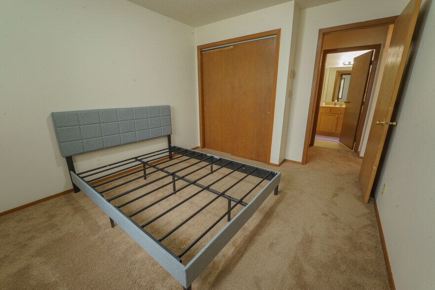 More Photos Of 213 N Deadwood St, Fort Pierre Apartments For Sale