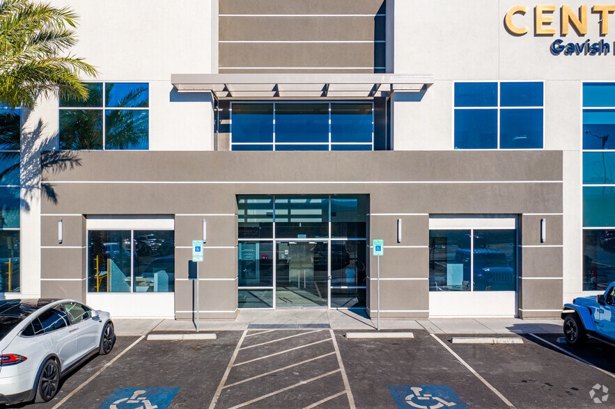 More Photos Of 6590 S Rainbow Blvd, Las Vegas Office For Sale