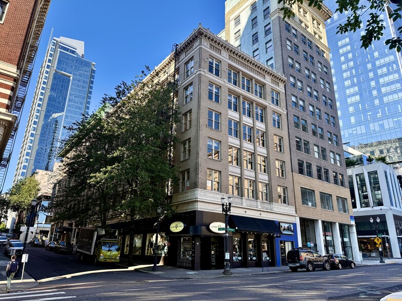 Primary Photo Of 800 SW Washington St, Portland Office For Lease